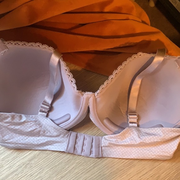 Calvin Klein 36DD Grey/Purple Tshirt Bra - Picture 4 of 6